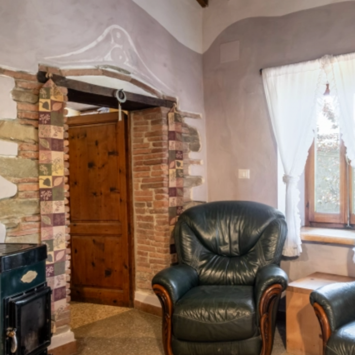 Tuscan Farmstay in the woods: Erborista